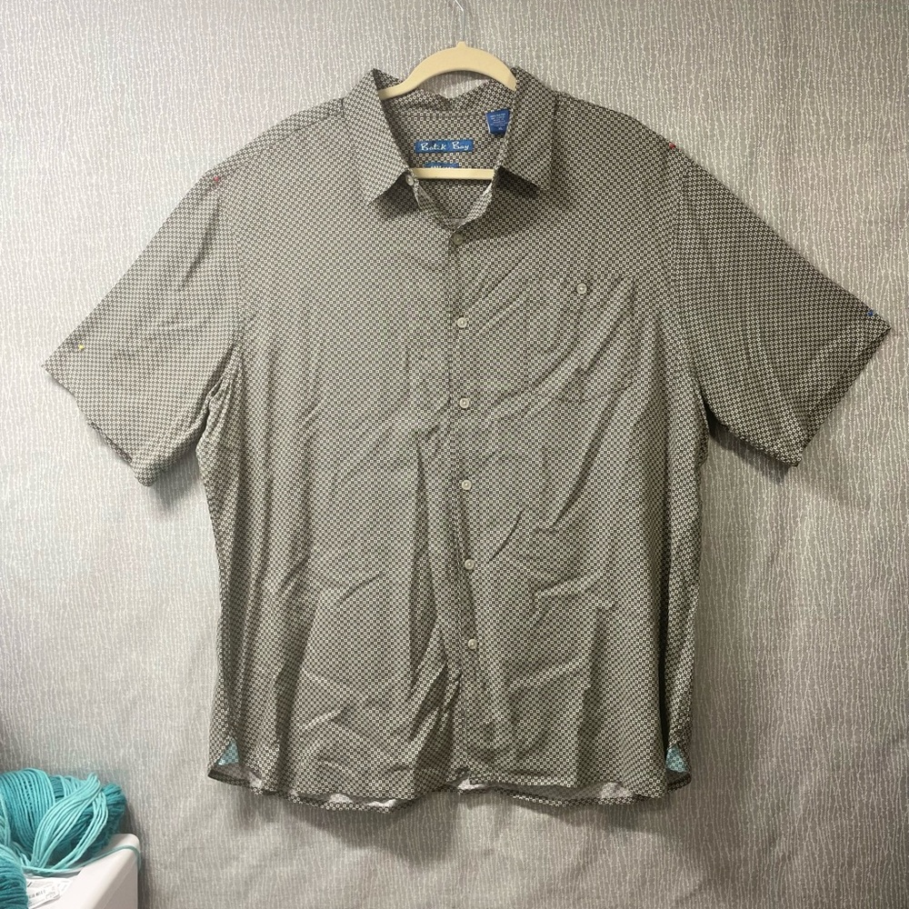 Men's Gray Patterned Casual Button-Down Shirt